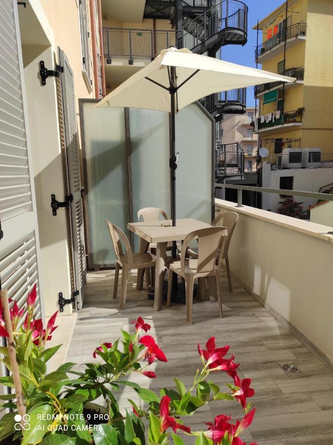 Pama Mar Apartment Imperia Luaran gambar
